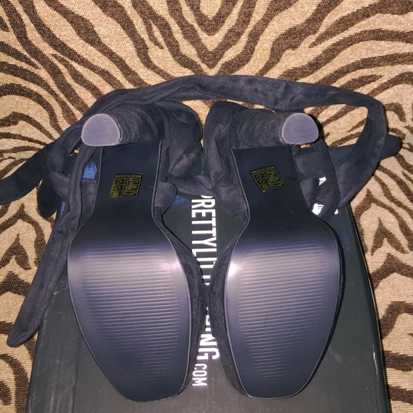 TRIA BLACK FAUX SUEDE WRAP PLATFORM SANDALS - Picture 7 of 8